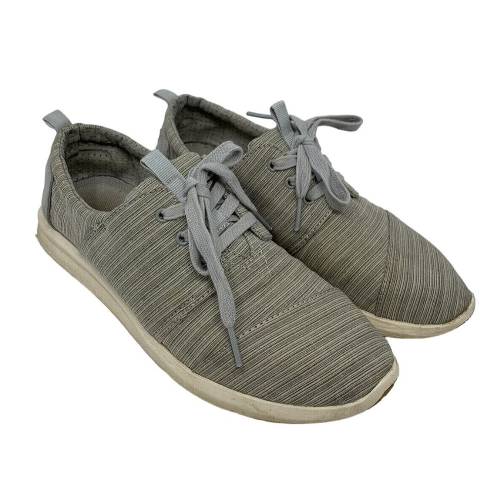 TOMS Women's Size 7.5 Del Rey Sneaker Grey Light Gray Stripe Fabric Tennis Shoe